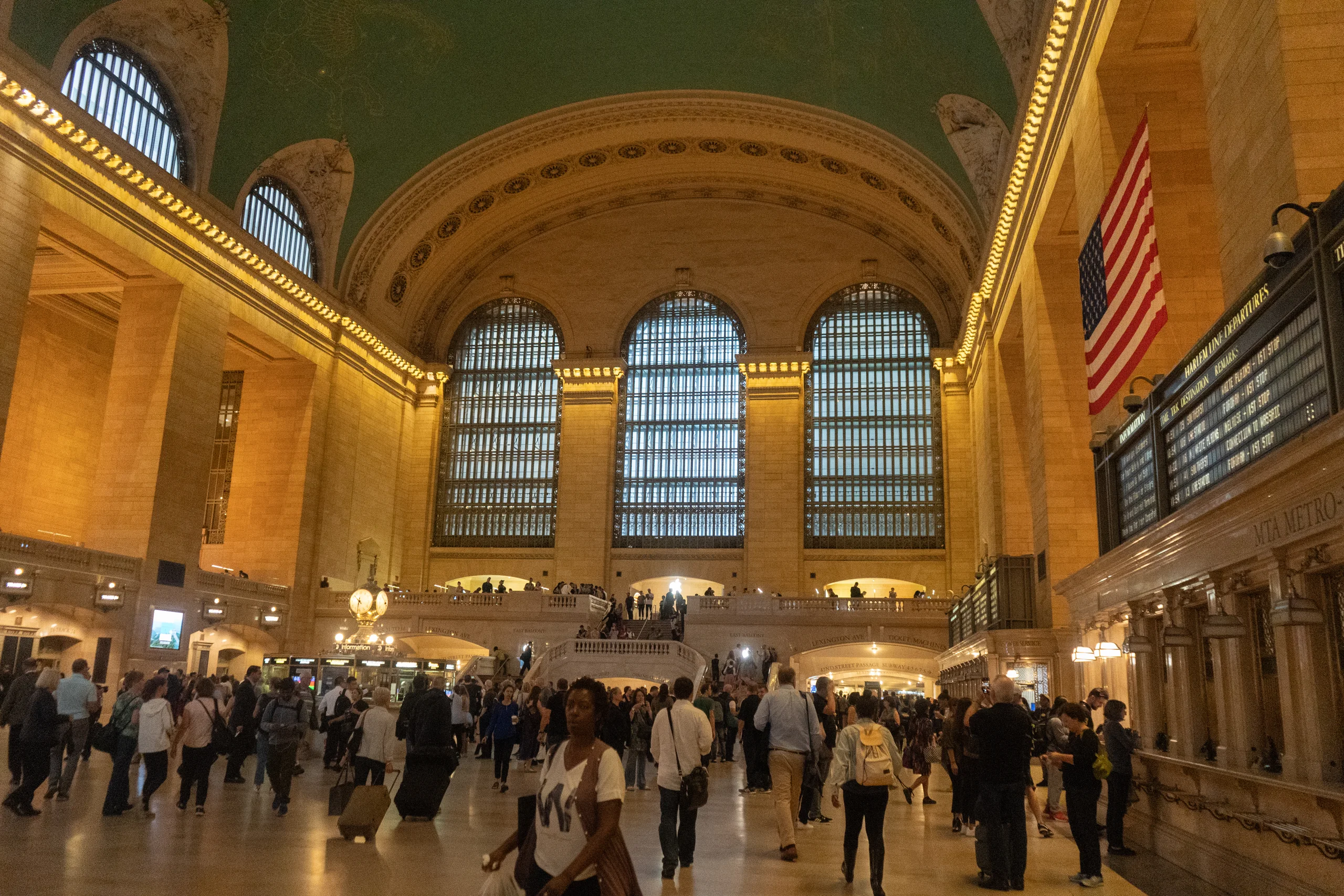 Belebte Haupthalle der Grand Central Station